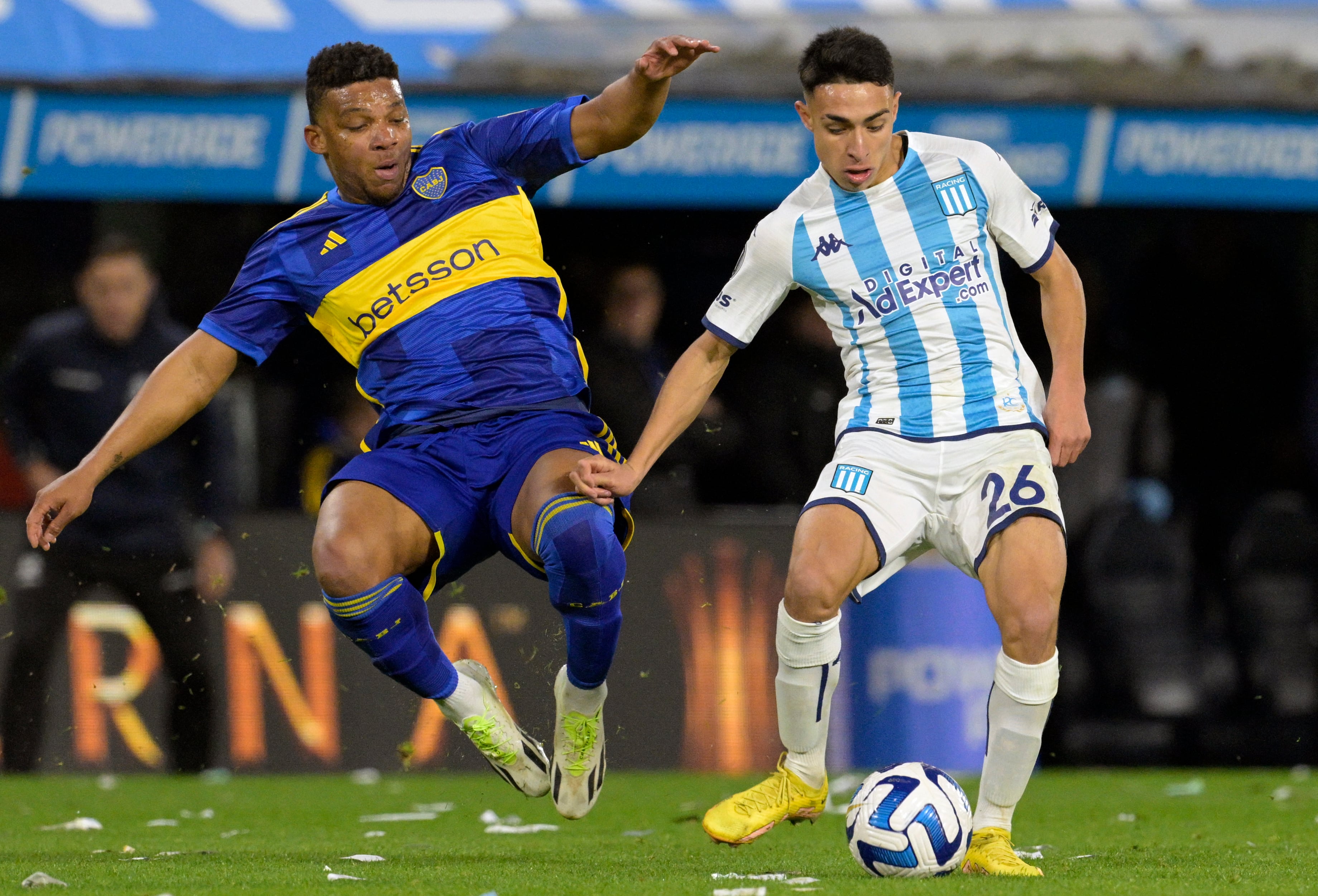 Boca y Racing empataron 0-0 en La Bombonera en ida de cuartos de Libertadores