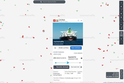 El buque petrolero DIONA, clasificado como VLCC (petrolero de gran capacidad), abandona aguas iraníes, el 17 de junio de 2026. (Captura de marinetraffic.com)