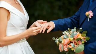 El matrimonio que terminó en una bochornosa pelea con los novios incluidos | VIDEO