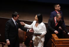 Keiko Fujimori y Renzo Reggiardo encabezan ceremonia del 205º aniversario de la Declaración de la Independencia