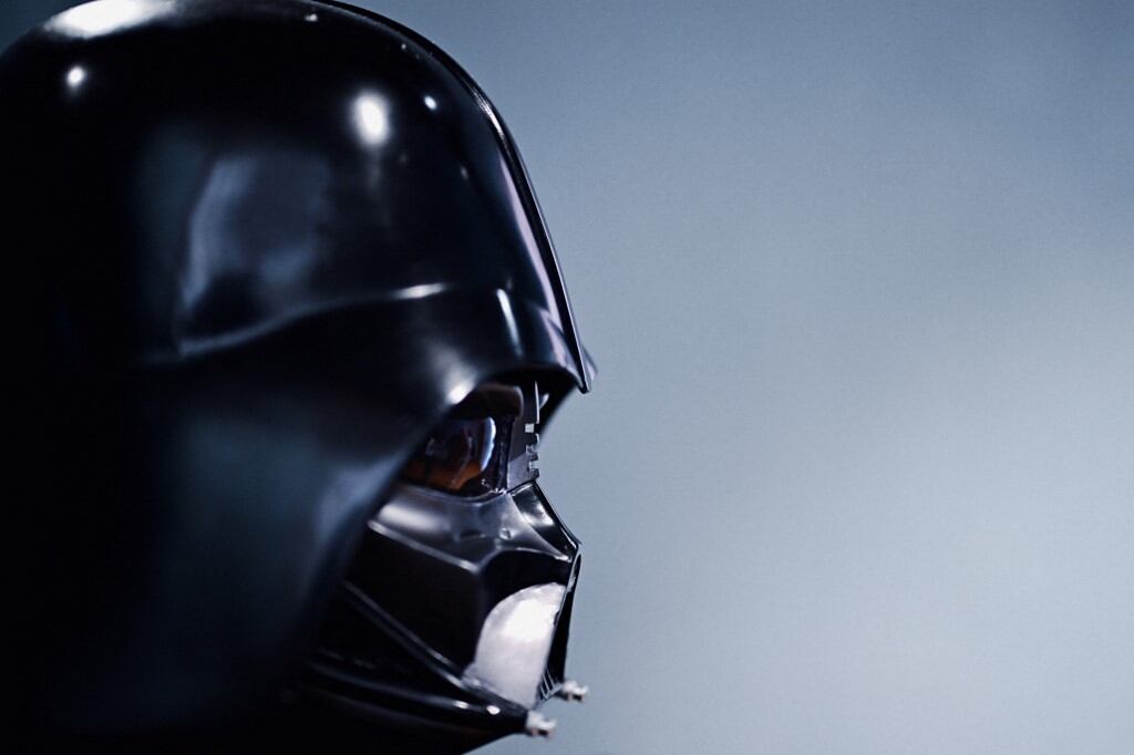 El uso de la inteligencia artificial sigue teniendo un problema por el uso de los derechos de autor. (Foto: AFP)