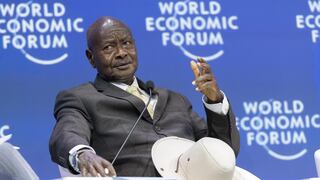 Yoweri Museveni es reelegido para un sexto mandato en Uganda