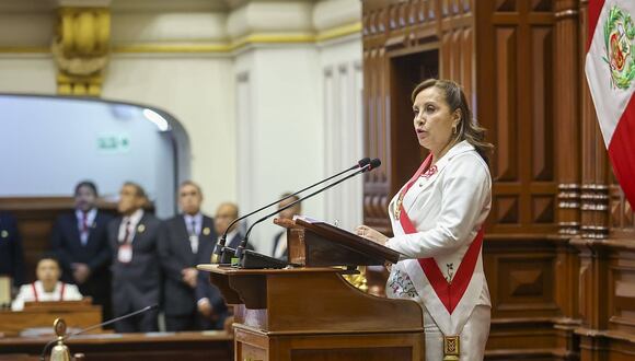 Dina Boluarte concluyó su mensaje a la Nación pidiendo una reconciliación nacional. (Foto: Presidencia)