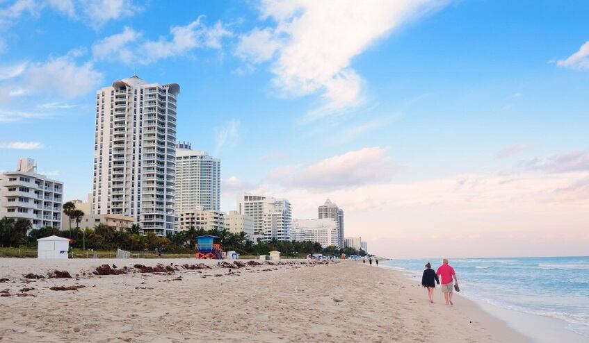 Florida domina ampliamente la clasificación, con siete ciudades dentro del top 10 nacional. (Foto referencial: Freepik)