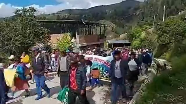 Ayacucho: Comunidades campesinas realizan paro antiminero