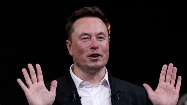 Elon Musk, el hombre más rico del mundo, vive en una casa prefabricada de 35m2