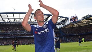 John Terry salió ovacionado de Stamford Bridge por su retiro del Chelsea: ¿Seguirá jugando?