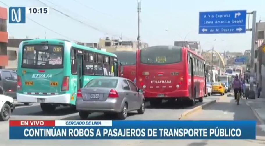 Los delincuentes se hacen pasar por pasajeros o como ex reclusos recién salidos del penal, para luego arrebatar las pertenencias de los pasajeros.