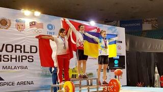 Peruana gana medallas de plata y bronce en Mundial de Pesas