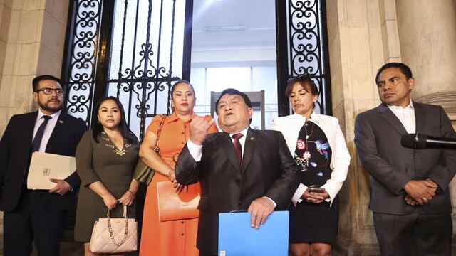Podemos Perú “aconsejó” a Gustavo Adrianzén que entre un nuevo ministro del Interior