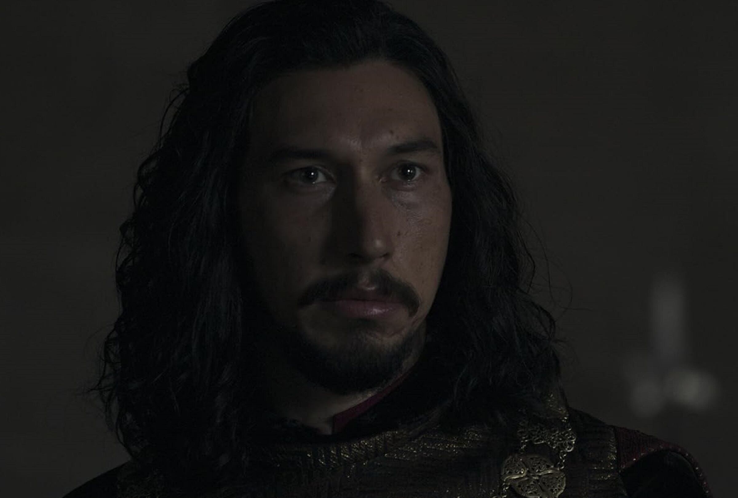 Adam Driver da vida al escudero Jacques Le Gris que se gana la confianza del Duque d'Alençon en la película histórica "El último duelo" (Foto: 20th Century Studios)