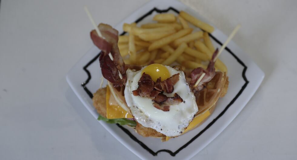 También cuentan con opciones de waffles salados.