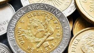 Monedas argentinas valen tres veces más por su peso que por su valor nominal