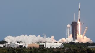 ¿Por qué la exitosa misión de SpaceX es una señal de alarma para el programa espacial ruso?