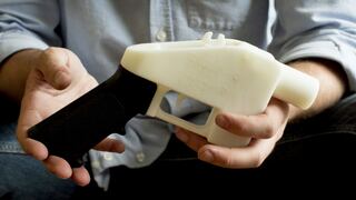 EE.UU.: Presentan demanda contra impresión de armas en 3D