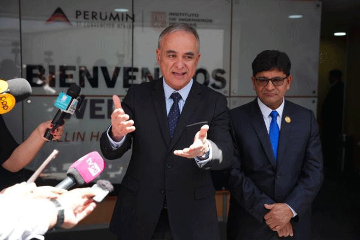 Montero enfatizó que esta alianza con Chile busca impulsar la transformación metalúrgica de los minerales para que el Perú deje de ser solo un exportador de materia prima y pase a vender productos terminados de cobre. Foto: GEC.