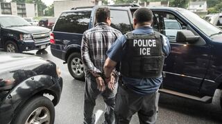¿Se puede filmar a los agentes de ICE durante la detención de migrantes?