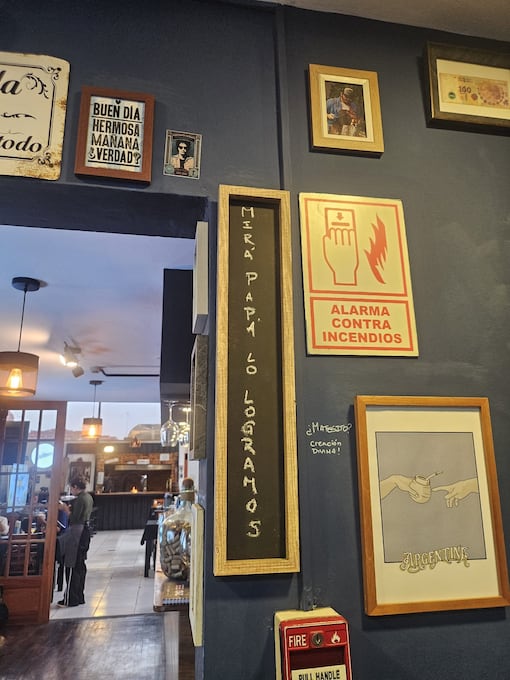 El restaurant respira la buena relación que tenía Alejandro con su papá.