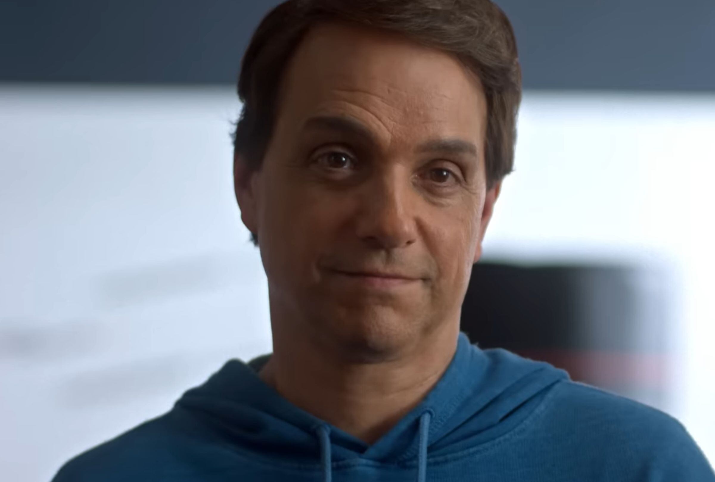 Ralph Macchio como Daniel LaRusso en una escena de la temporada 6 de la serie "Cobra Kai" (Foto: Netflix)