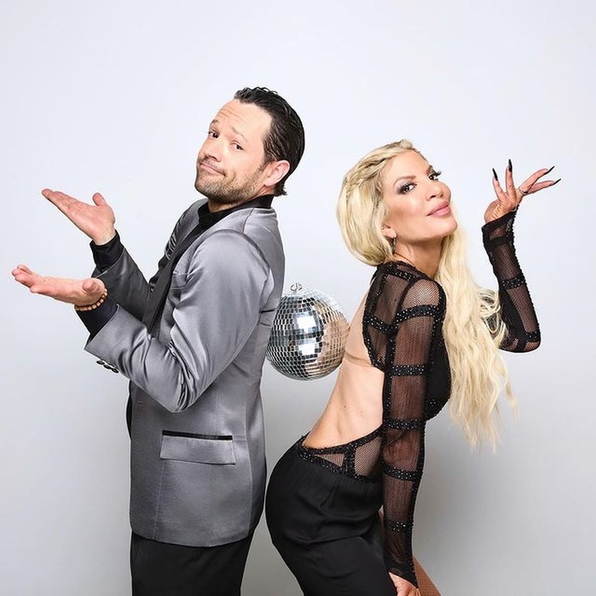 La pareja Tori Spelling y Pasha Pashkov de "Dancing with the Stars" Temporada 33 (Foto: DWTS / Instagram)