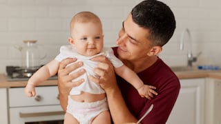 Igualdad en los baños: nueva ley en Nueva York elimina estereotipos en el cuidado infantil