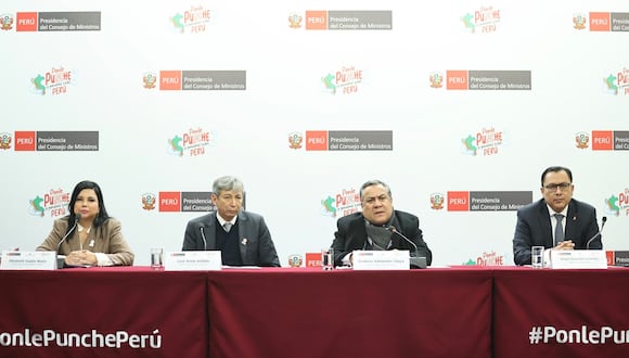 El primer ministro, Gustavo Adrianzén, se pronunció sobre la situación del prófugo exgobernador regional de Junín Vladimir Cerrón. (Foto: PCM)