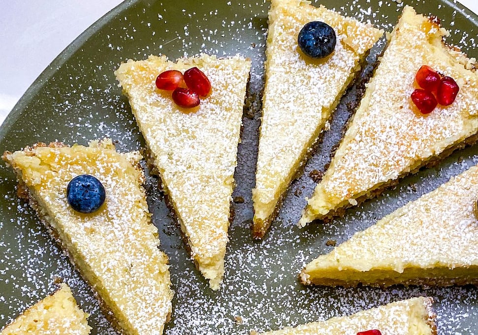 Receta de barras de limón por La Gastronauta. (Foto: La Gastronauta)