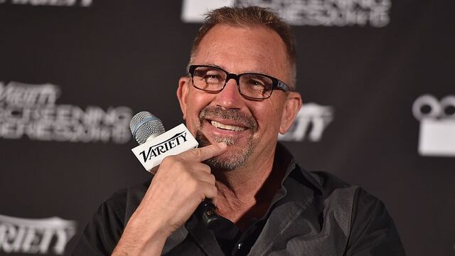 Kevin Costner regresa a Cannes y es aclamado en la alfombra roja