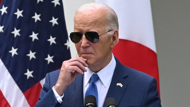 Biden felicita a los militares de Estados Unidos que ayudaron a detener ataque de Irán contra Israel 