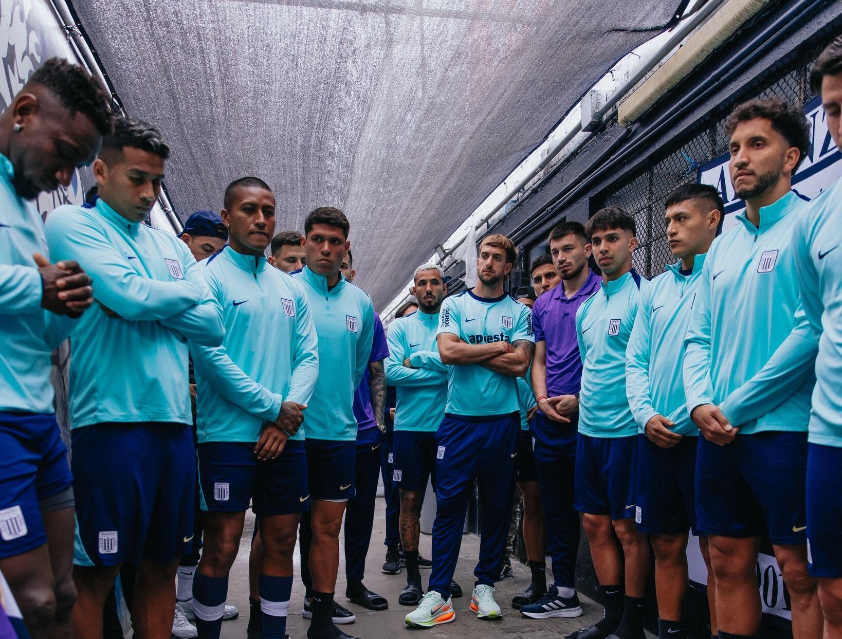 La institución blanquiazul expresó su preocupación y malestar por el recibimiento del plantel profesional que jugará en Coquimbo este jueves.