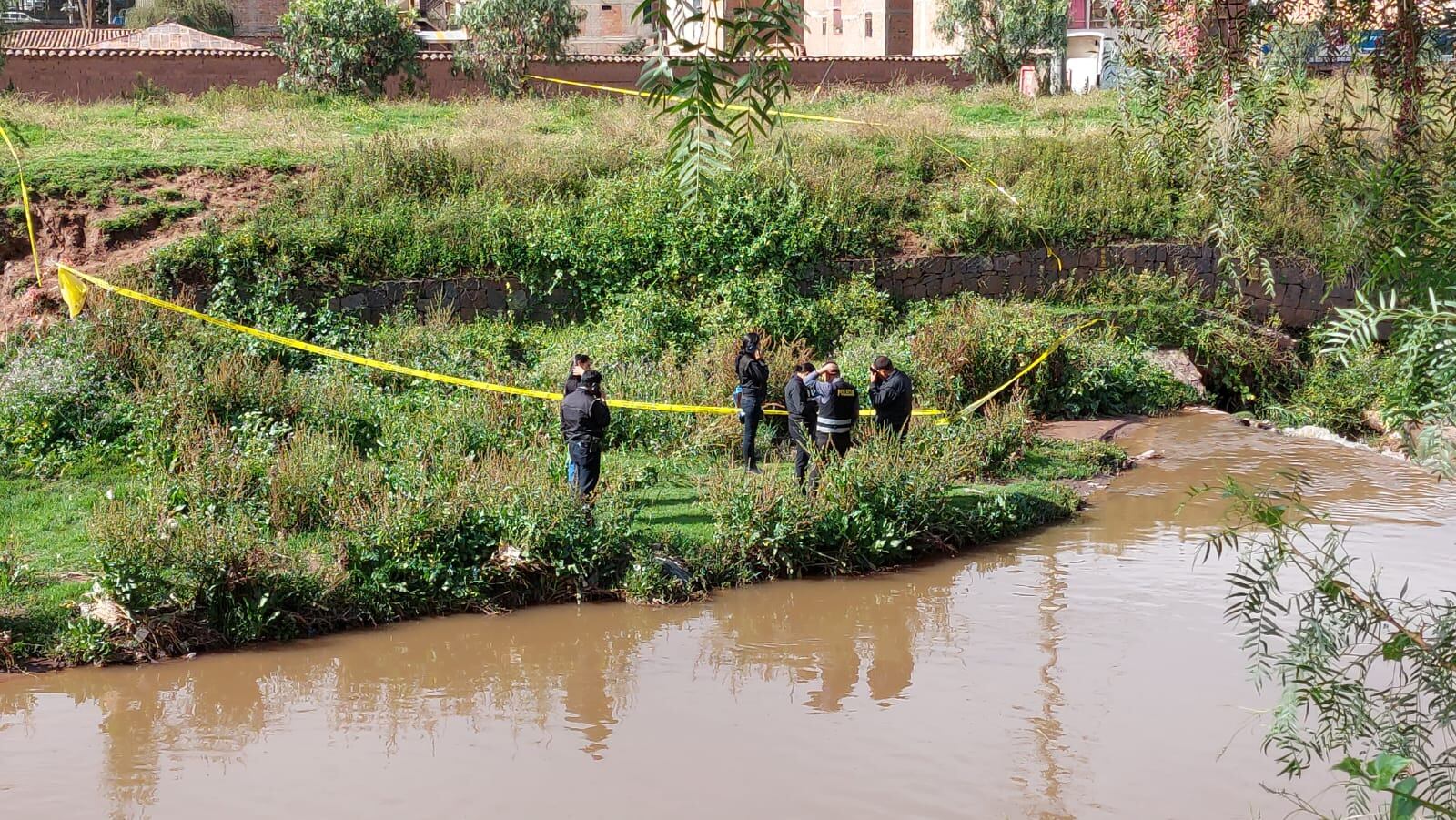 De acuerdo con las pesquisas, la madre denunció la desaparición de la niña por la Av. Ejército del distrito de Santiago. Sin embargo, la PNP durante las diligencias encontró contradicciones.