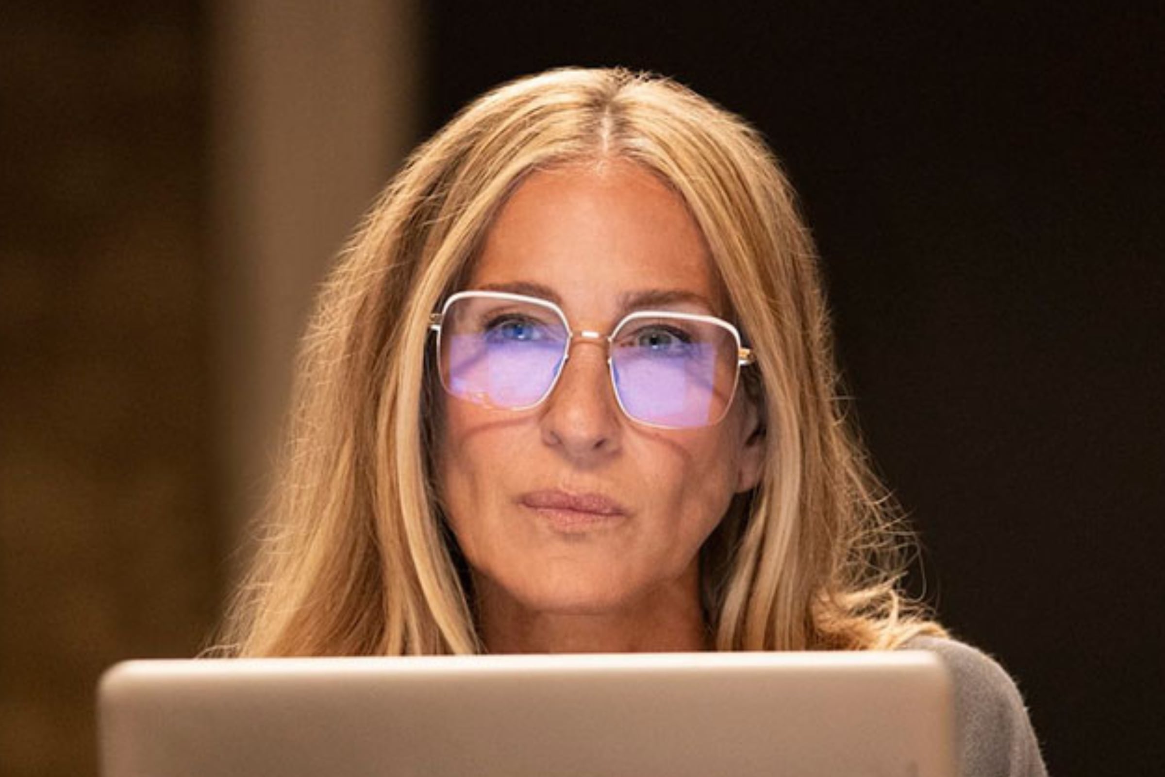 Sarah Jessica Parker como Carrie Bradshaw en la serie "And Just Like That" (Foto: HBO Max)