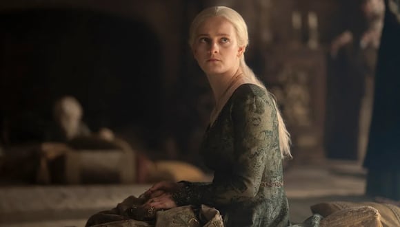El personaje de Phia Saban, la reina Helaena Targaryen, tiene una escena clave en "House of the Dragon" 2x01. (Foto: HBO)