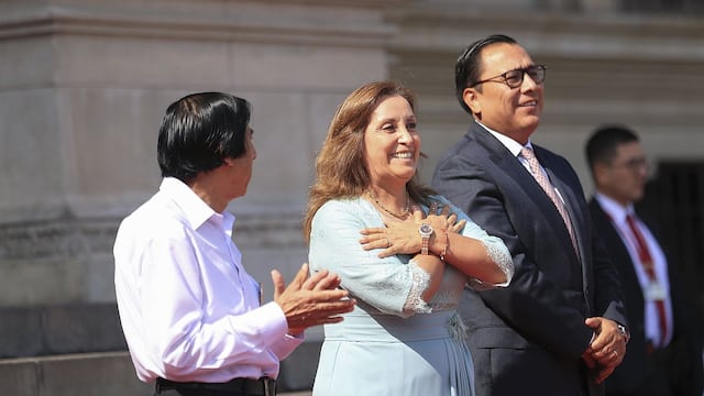 Gustavo Adrianzén: “La señora presidenta jamás se ausentó ni dejó de cumplir sus obligaciones”