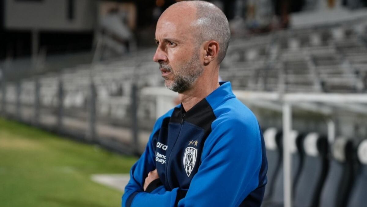 Javier Rabanal se refirió a la postura defensiva de Universitario de Deportes. (Foto: Difusión)