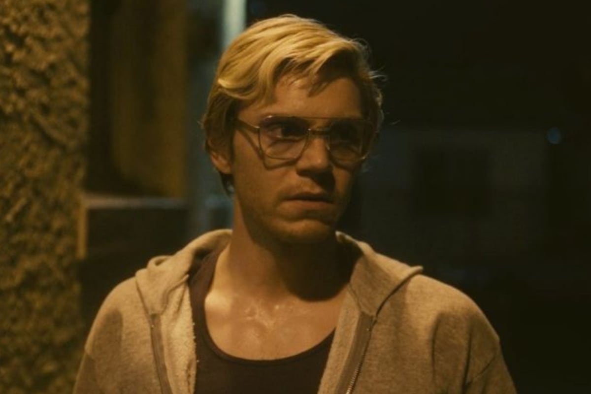 Evan Peters da vida a Jeffrey Dahmer en "Monster". (Foto: Netflix)
