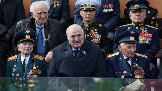 La ausencia de Lukashenko en actos públicos dispara las alarmas sobre su estado de salud, no aparece desde el 9 de mayo