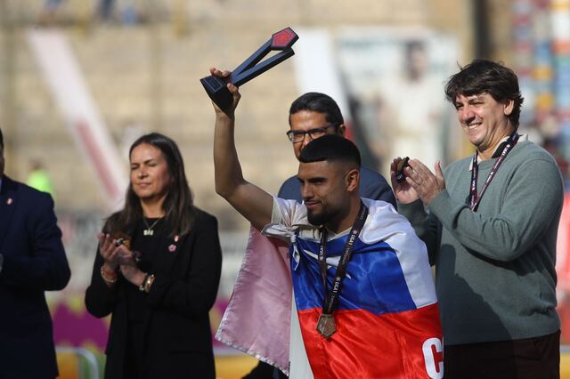 Lima, Domingo 12 de Noviembre del 2023.
¡La fiesta de los campeones! Evento de premiación al club Universitario de Deportes por la obtención de su campeonato 27 en el estadio Monumental en Ate.
Fotos: Leonardo Fernández / @photo.gec