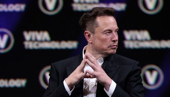 Elon Musk cree que la IA debe ser regulada, pero Twitter no.