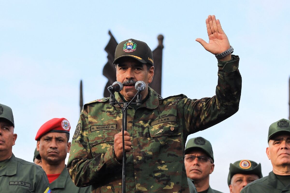 El presidente venezolano, Nicolás Maduro, pronuncia un discurso en conmemoración del 203 aniversario de la Batalla de Carabobo en el estado Carabobo, Venezuela, el 24 de junio de 2024. (Foto de Handout / Presidencia de Venezuela / AFP)