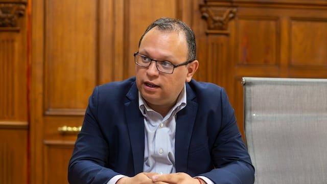 Ministro Marco Vinelli sobre pedido de facultades: “Ya estaba en las últimas revisiones el documento final para ser enviado al Congreso”