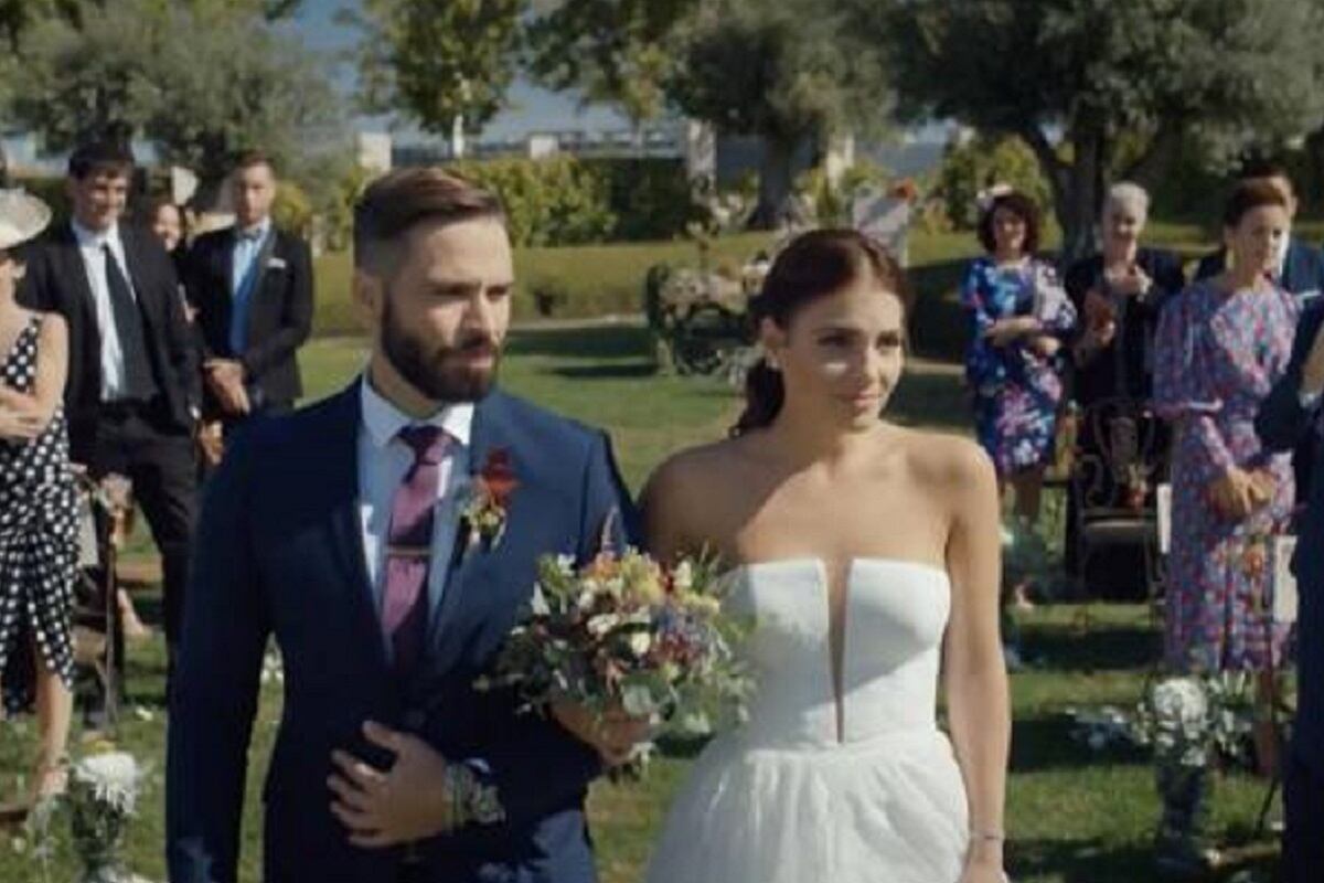 Yoli y Oriol en el ultimo episodio de "FoQ: El reencuentro" (Foto: Atresmedia)