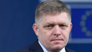 Robert Fico “sobrevivirá” tras atentado, dice el viceprimer ministro eslovaco