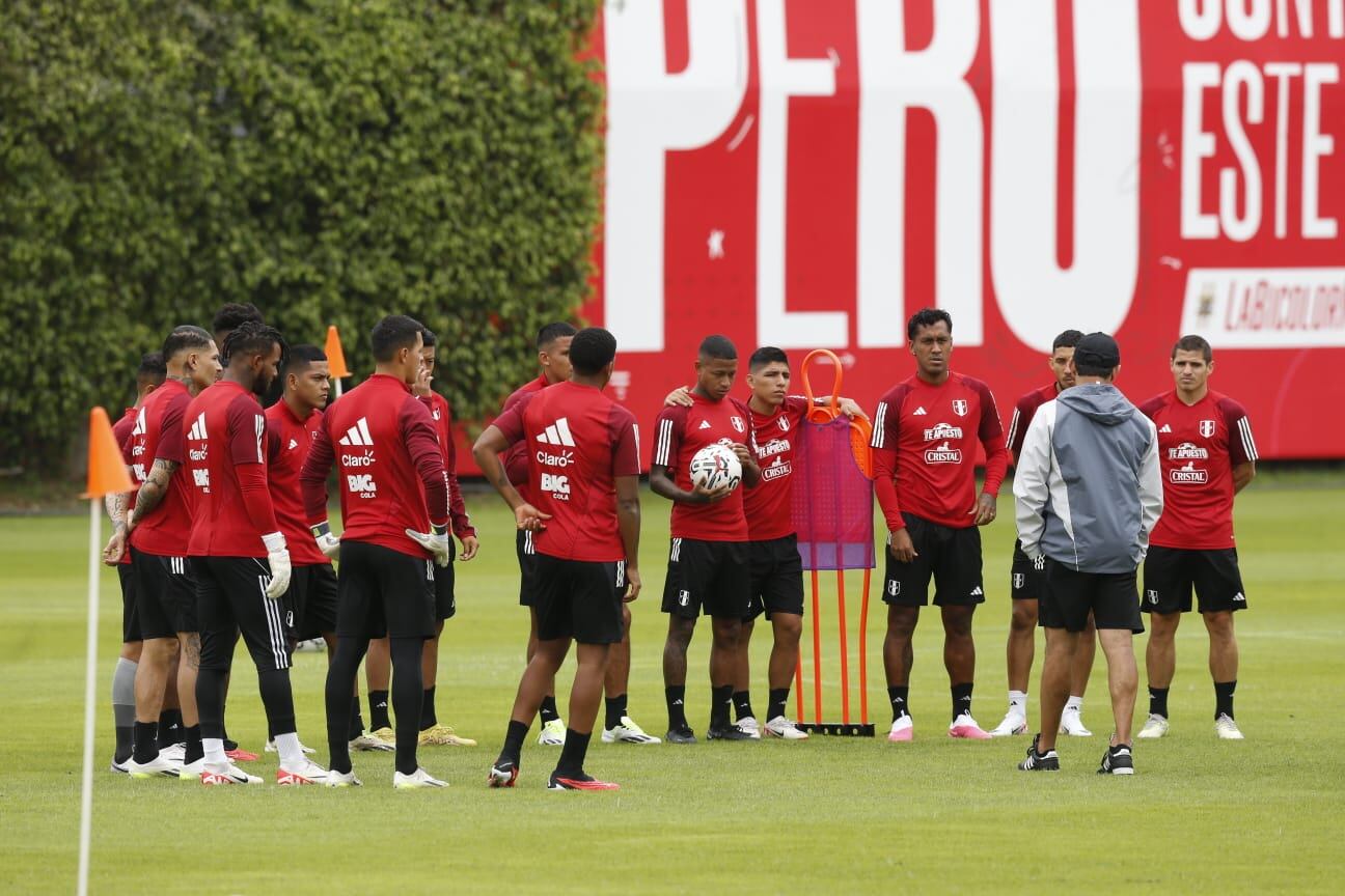 La Selección Peruana sumó un nuevo día de entrenamiento en la Videna. (Foto: Violeta Ayasta / GEC)