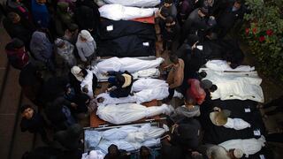 Al menos 225 palestinos murieron el fin de semana por los bombardeos israelíes en Gaza