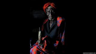 FOTOS: los curanderos de Tanzania