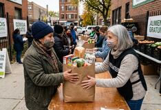 Habitantes de Illinois podrán recibir alimentos gratis del 03 al 05 de julio: horarios y despensas disponibles