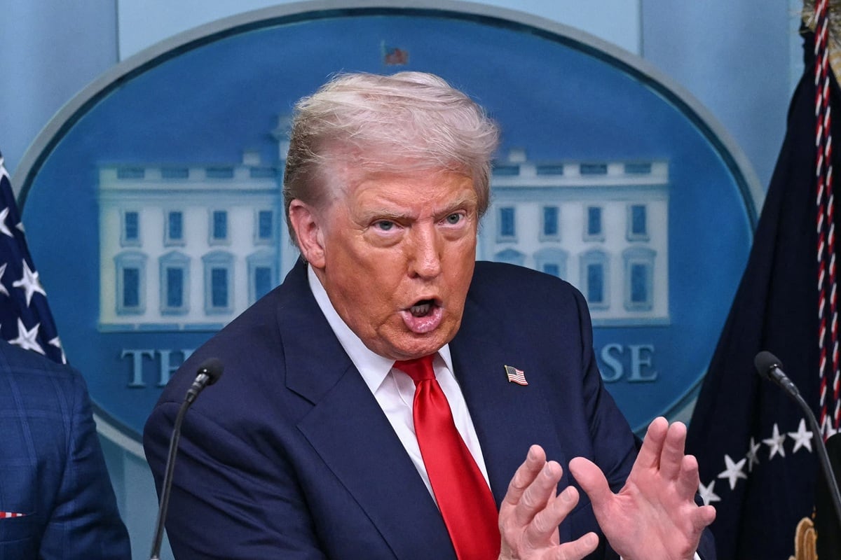 El presidente de Estados Unidos, Donald Trump, habla durante una conferencia de prensa para hablar sobre el crimen en Washington, DC, en la Sala de Prensa Brady de la Casa Blanca, el 11 de agosto de 2025. (Foto de ANDREW CABALLERO-REYNOLDS / AFP)