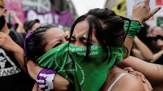 Iglesia católica critica la “febril obsesión” por aprobar aborto en Argentina