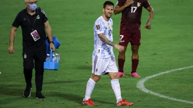 Felipe Melo reveló cómo detener a Lionel Messi: “¡Un codazo en la cabeza!”
